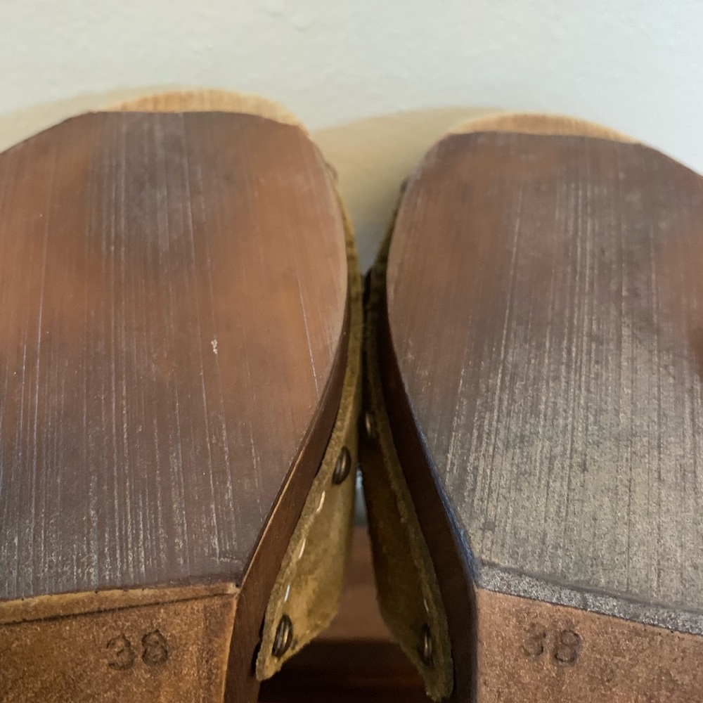 Zendra Clogs - Picture 5 of 5